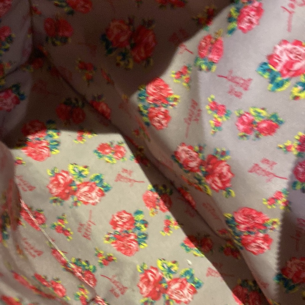 Betsey Johnson Grey Floral Blue Purple Purse Tote Bag with Wristlet - Picture 7 of 9